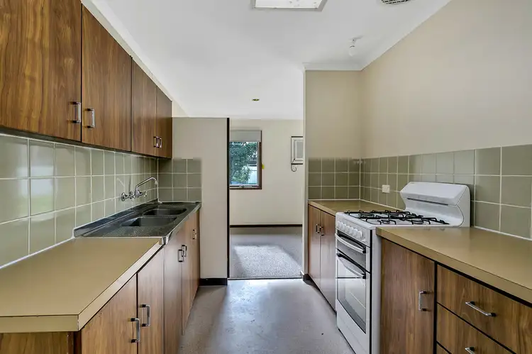 Fifth view of Homely house listing, 2 Weston Court, Para Hills West SA 5096