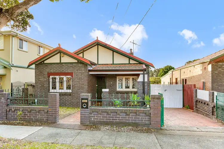 15 Liney Avenue, Clemton Park NSW 2206