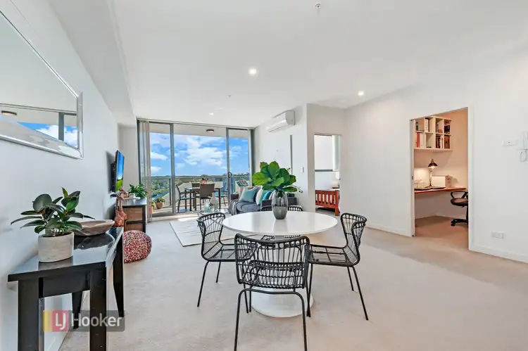 10.11 135 Pacific Highway, Hornsby NSW 2077