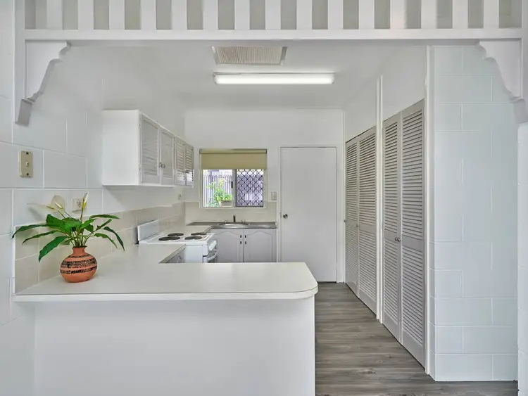 1/511 Varley street, Yorkeys Knob QLD 4878