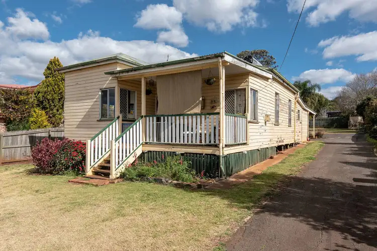 31 Helen Street, Newtown QLD 4350