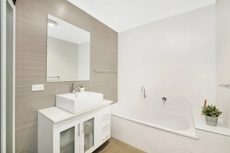 Seventh view of Homely townhouse listing, 9/2-4 Cassidy Street, Queanbeyan NSW 2620