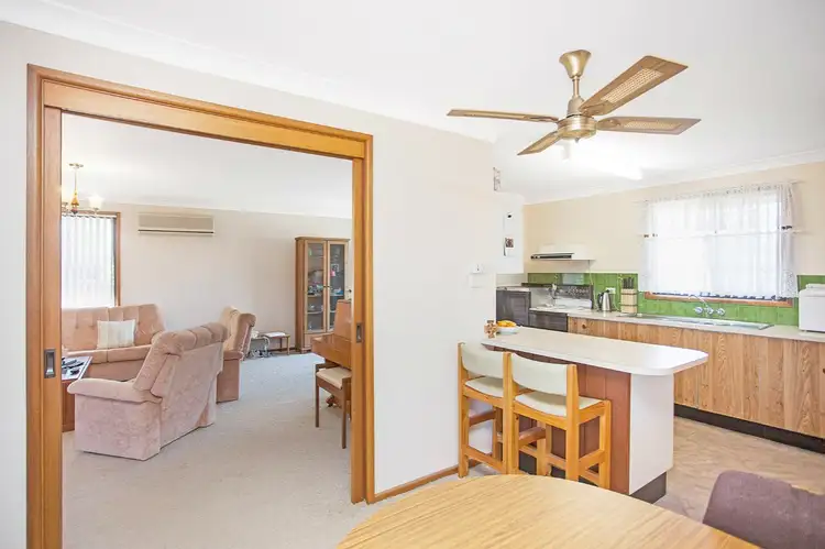 Fifth view of Homely house listing, 6 Craig Lea Close, Taree NSW 2430