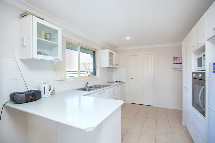 Fourth view of Homely unit listing, 1/76 Old Bar Road, Old Bar NSW 2430