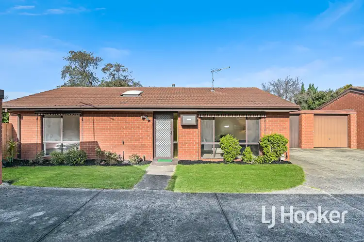 3/2 Tania Court, Pakenham VIC 3810