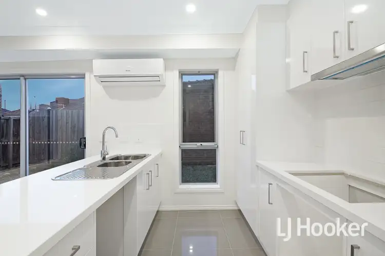 Fifth view of Homely townhouse listing, 4/6 Robert Street, Dandenong VIC 3175