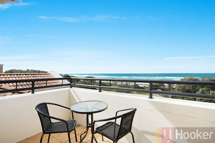 Apartment 34/20-21 Pacific Parade, Yamba NSW 2464