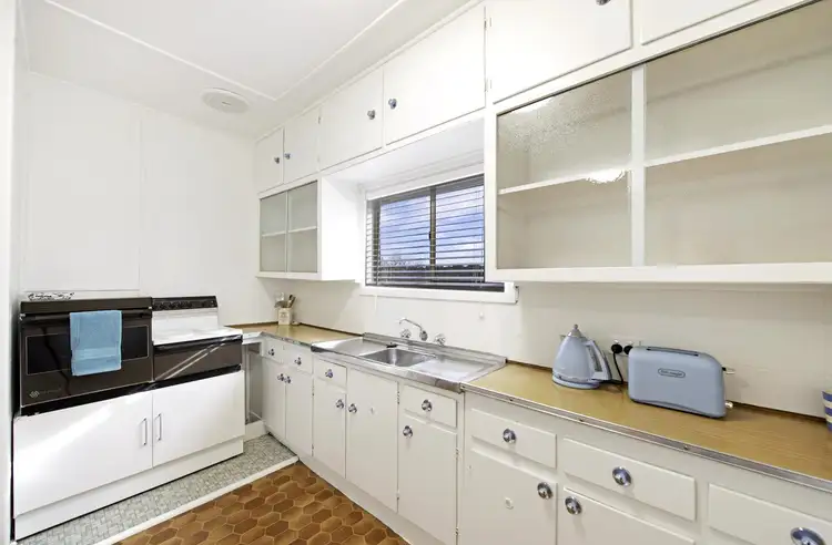 Fifth view of Homely house listing, 4 Mount Street, Yass NSW 2582