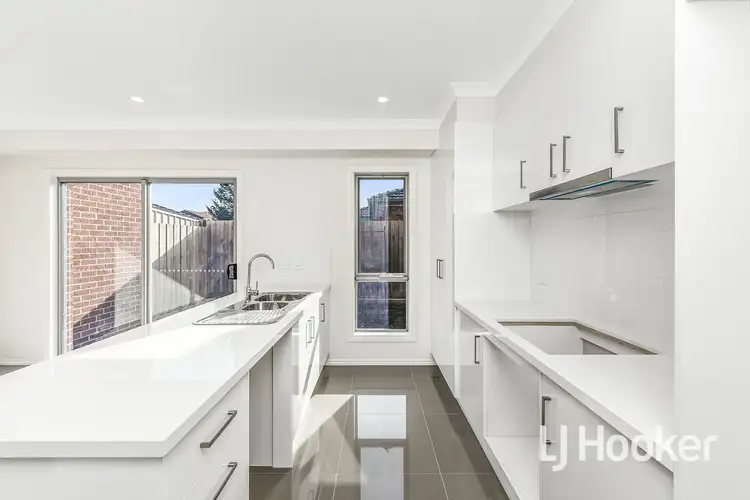 Third view of Homely townhouse listing, Unit 2/6. Robert Street, Dandenong VIC 3175