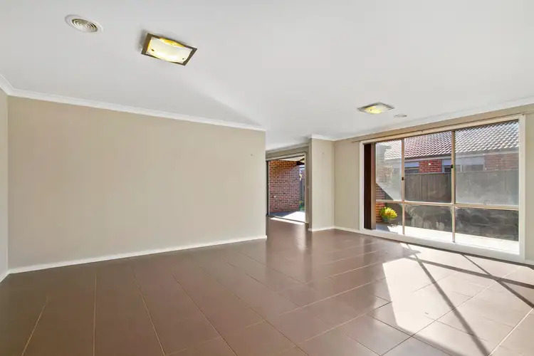 Fifth view of Homely house listing, 7 Speechley Court, Sale VIC 3850
