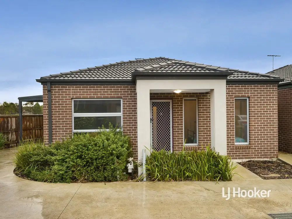 Main view of Homely unit listing, Unit 7/41-45 Valencia Circuit, Cranbourne VIC 3977
