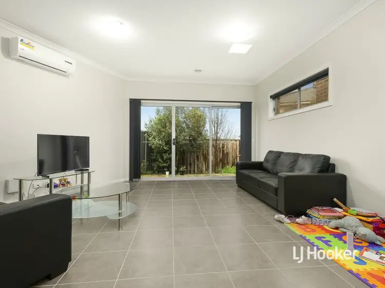 Third view of Homely unit listing, Unit 7/41-45 Valencia Circuit, Cranbourne VIC 3977