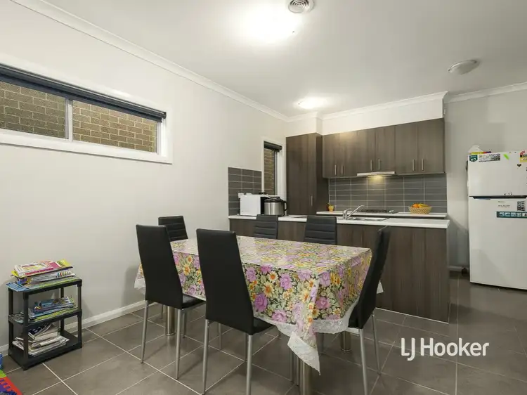 Fourth view of Homely unit listing, Unit 7/41-45 Valencia Circuit, Cranbourne VIC 3977