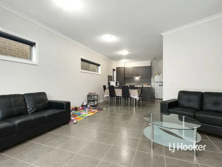 Fifth view of Homely unit listing, Unit 7/41-45 Valencia Circuit, Cranbourne VIC 3977