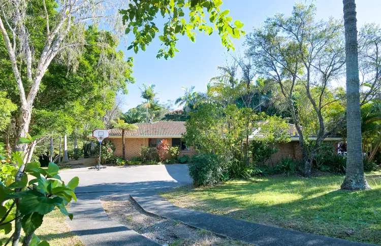 41 Shearer Drive, Woolgoolga NSW 2456
