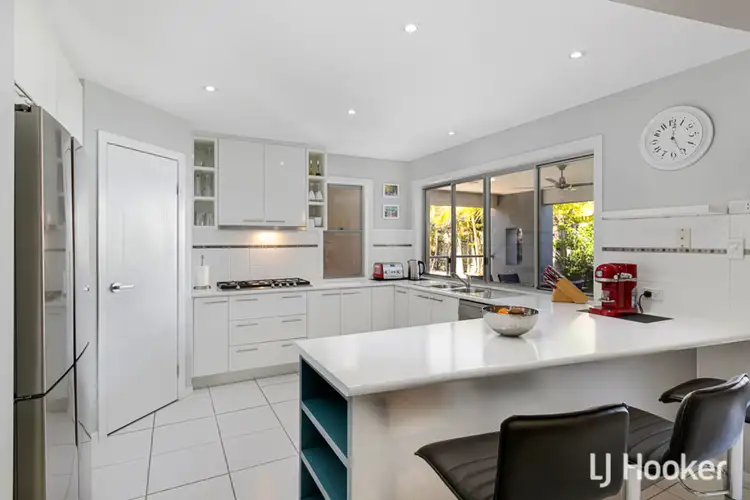 Fourth view of Homely house listing, 2 Zeus Court, Cleveland QLD 4163