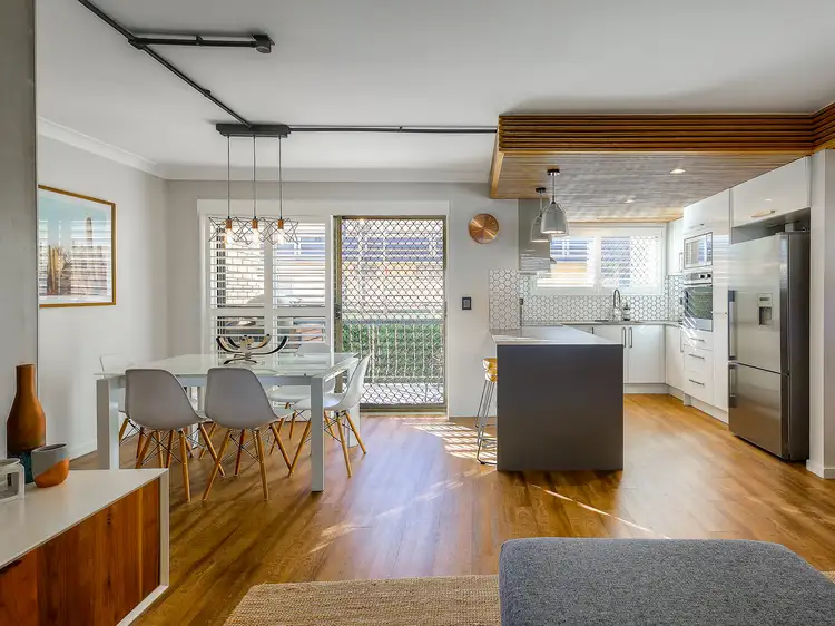 2/8 Buckby Street, Nundah QLD 4012