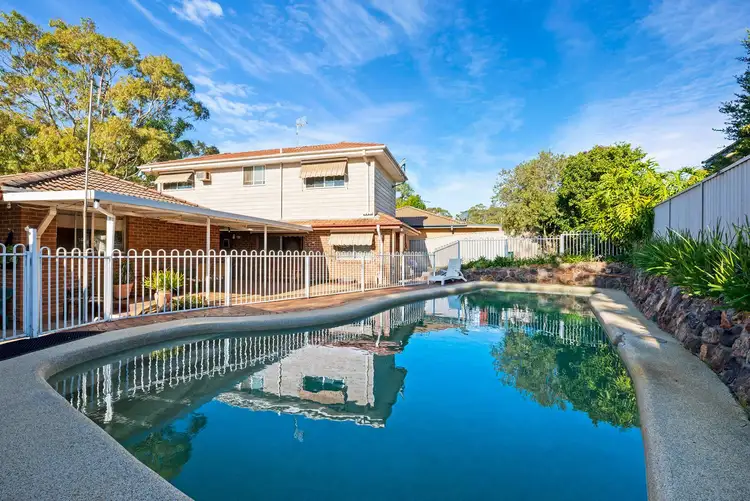 9 Banks Close, Bateau Bay NSW 2261