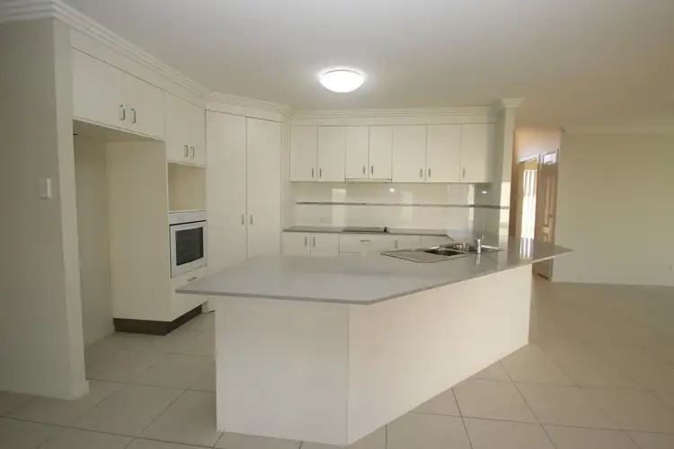Seventh view of Homely house listing, 17 Cromdale Circuit, Kawungan QLD 4655