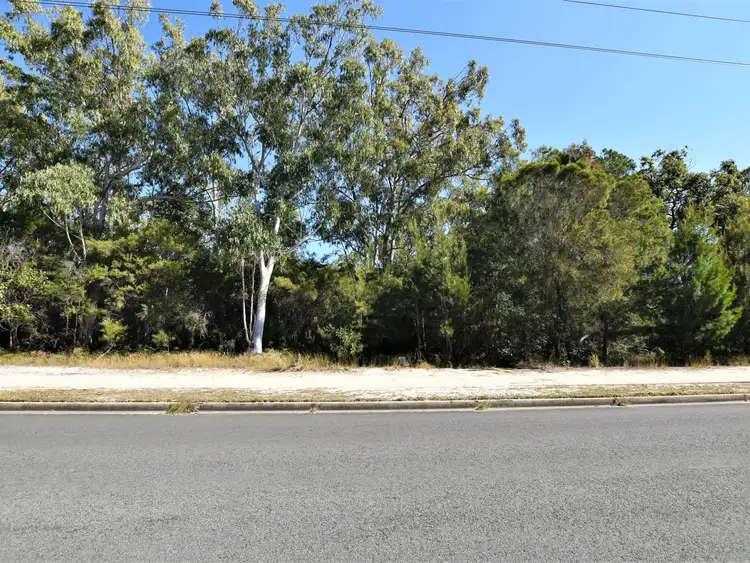 182 Centre Rd, Russell Island QLD 4184