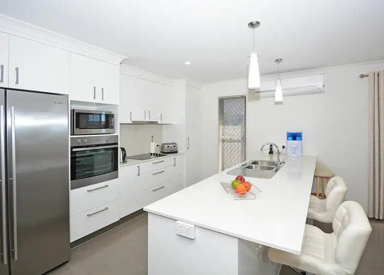 Sixth view of Homely house listing, Unit 1/3 Bronte Place, Urraween QLD 4655