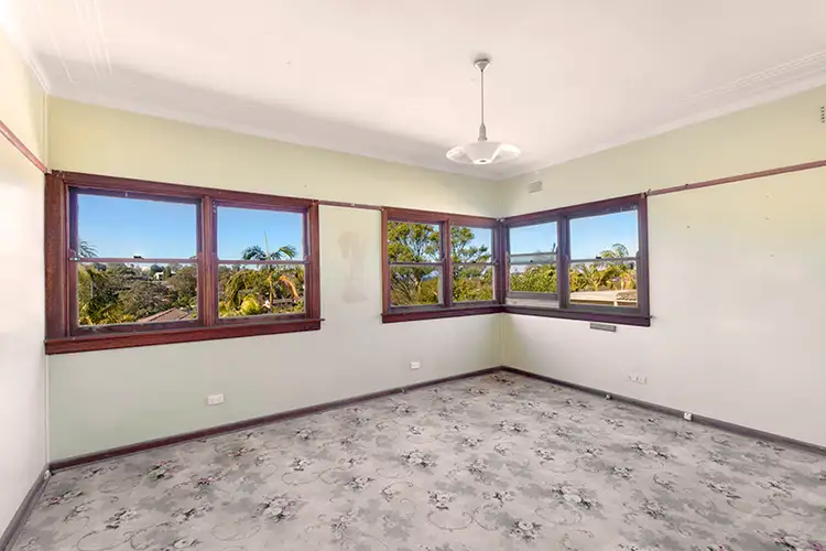 Sixth view of Homely house listing, 4 Southern Cross Way, Allambie Heights NSW 2100