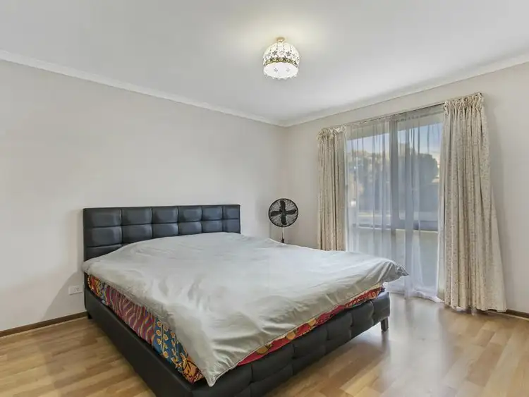 Sixth view of Homely house listing, 35 Springfield Crescent, Hampton Park VIC 3976