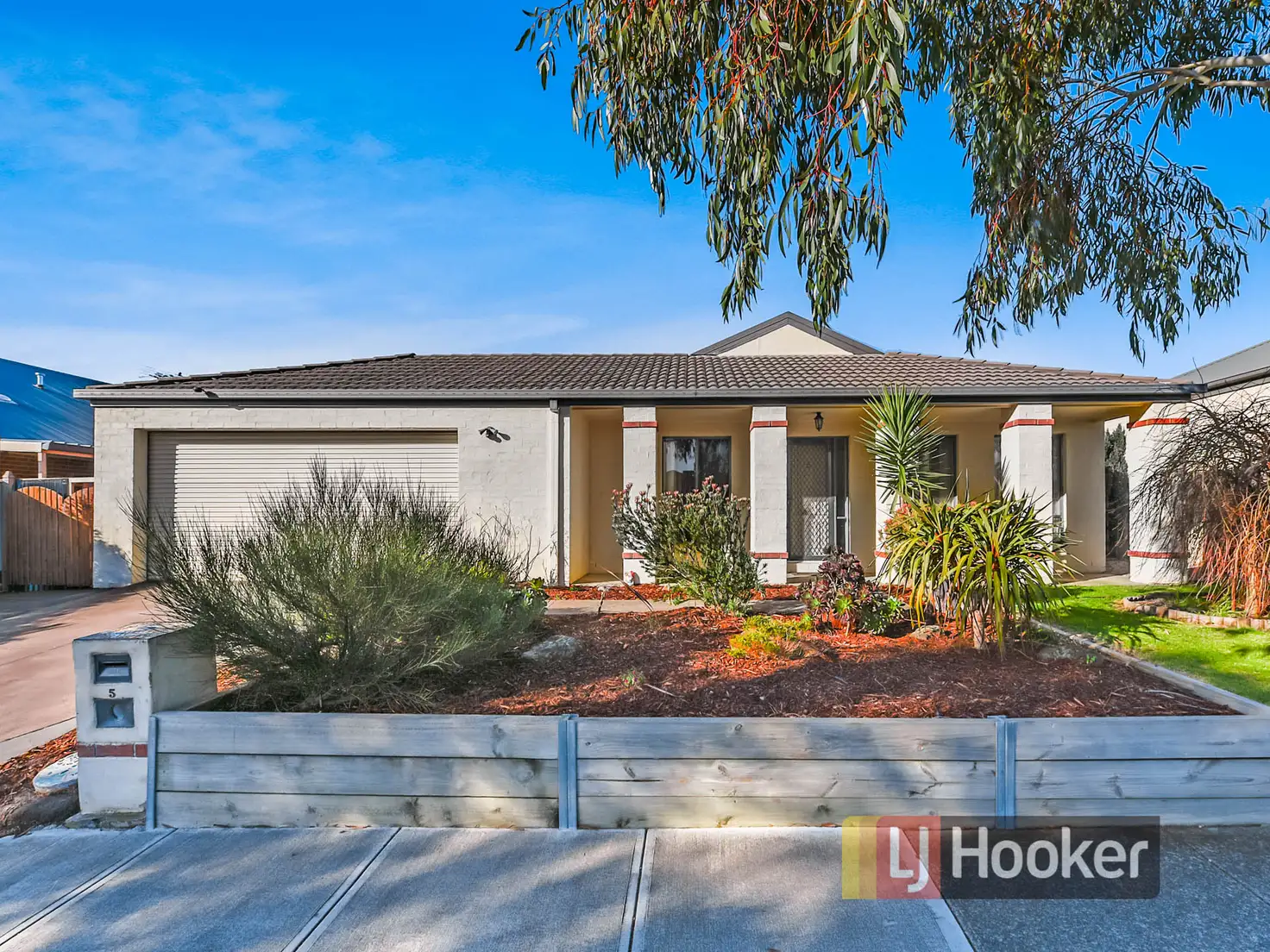 Main view of Homely house listing, 5 Fetlock Lane, Cranbourne East VIC 3977