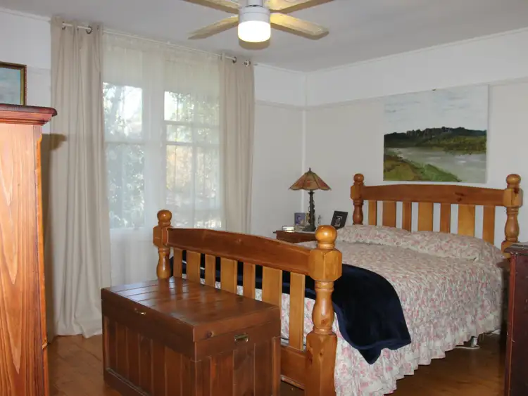 Seventh view of Homely house listing, 4 Hillside Avenue, Eildon VIC 3713