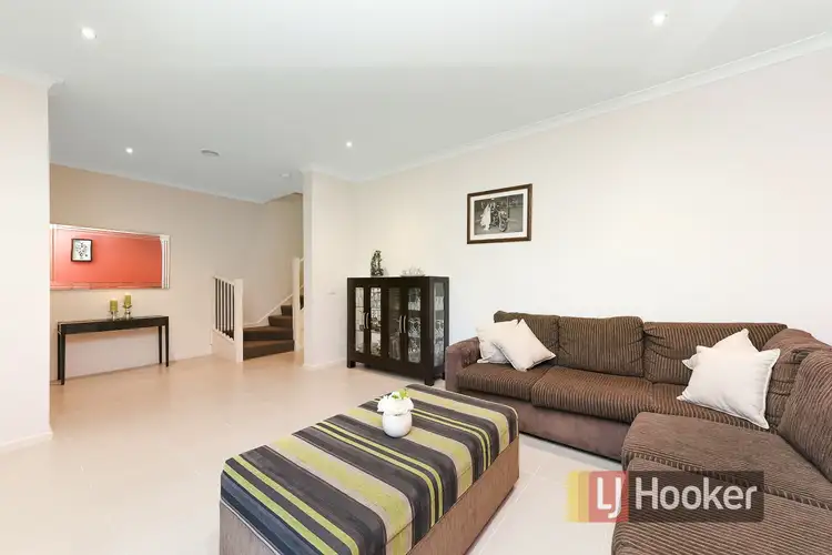 Second view of Homely house listing, 9 Barrier Reef Circuit, Endeavour Hills VIC 3802