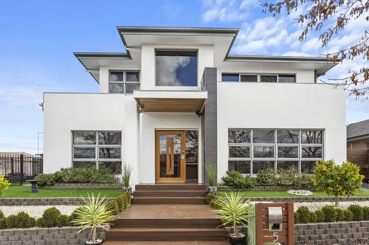 5 Poyitt Street, Franklin ACT 2913