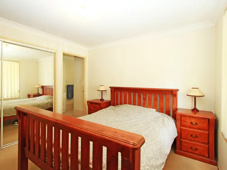 Fourth view of Homely house listing, 2/33 Trinity Drive, Cambridge Gardens NSW 2747