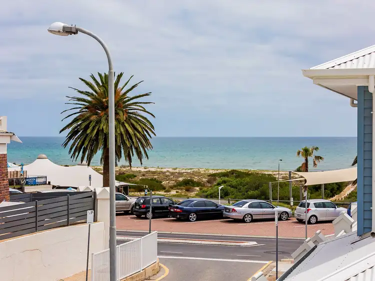 9 Cave Street, Semaphore SA 5019