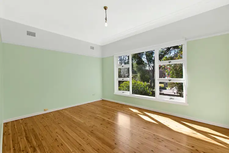 Fifth view of Homely house listing, 182 Lakedge Avenue, Berkeley Vale NSW 2261