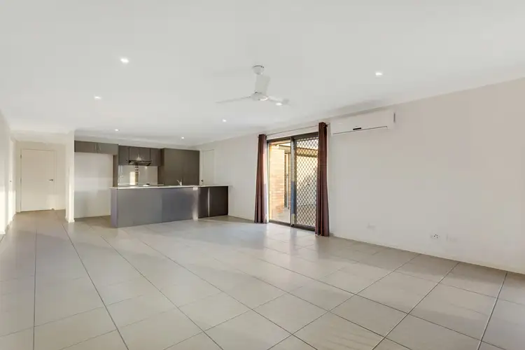 Second view of Homely house listing, 3 Champion Ct, Gracemere QLD 4702