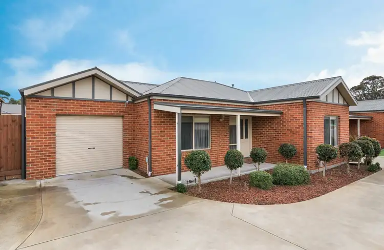 Main view of Homely unit listing, Unit 2/18 Dudley Street, Wallan VIC 3756