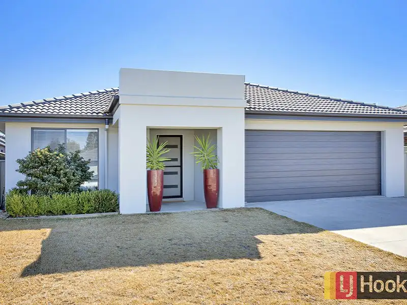 Main view of Homely house listing, 5 Gungurru Close, Calala NSW 2340