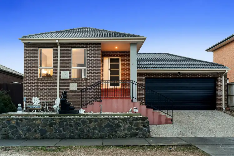 25 Marchmont Rise, Craigieburn VIC 3064
