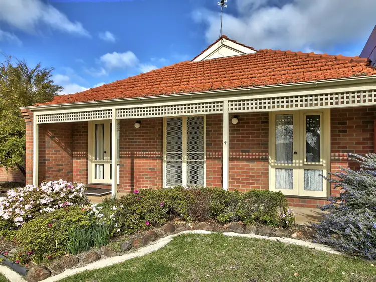 Unit 4/37 Riverine Street, Bairnsdale VIC 3875