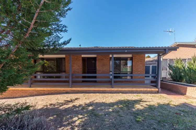 5 Moonbi Crescent, Isabella Plains ACT 2905