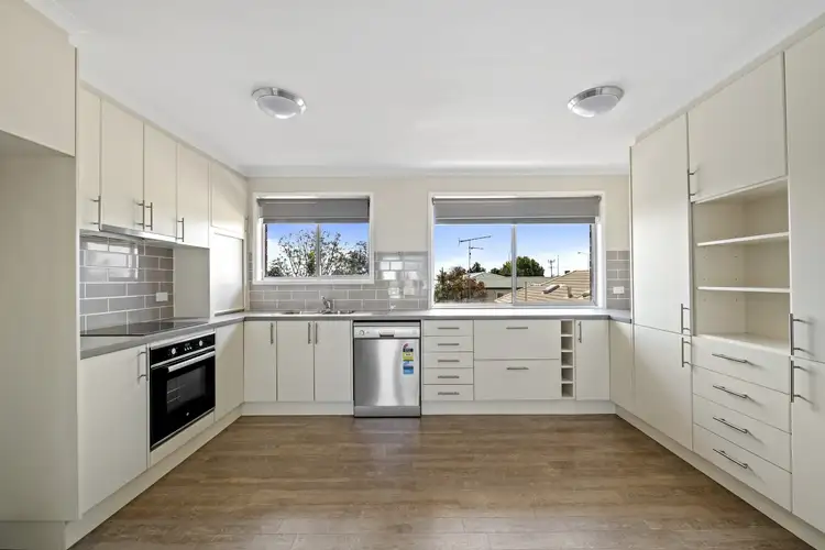 5/8 James Street, Rangeville QLD 4350