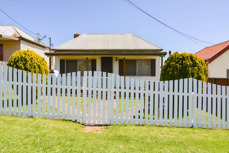 11 Cox Street, Portland NSW 2847