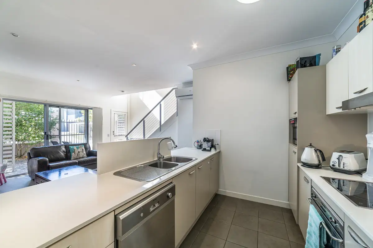 Main view of Homely unit listing, 3/19 Carina Peak Drive, Varsity Lakes QLD 4227