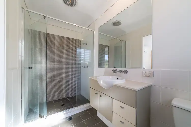 Sixth view of Homely unit listing, 3/19 Carina Peak Drive, Varsity Lakes QLD 4227