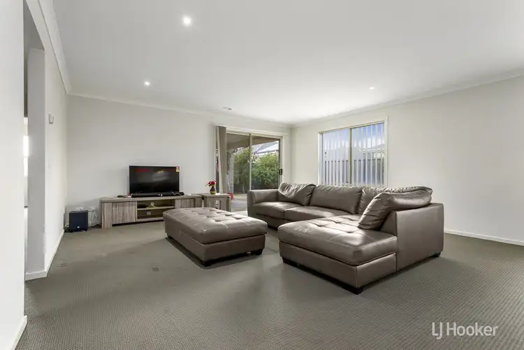 Sixth view of Homely house listing, 11 Pinjar Avenue, Tarneit VIC 3029