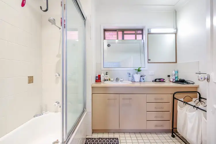 Fifth view of Homely unit listing, 9/79 Queen Street, Southport QLD 4215