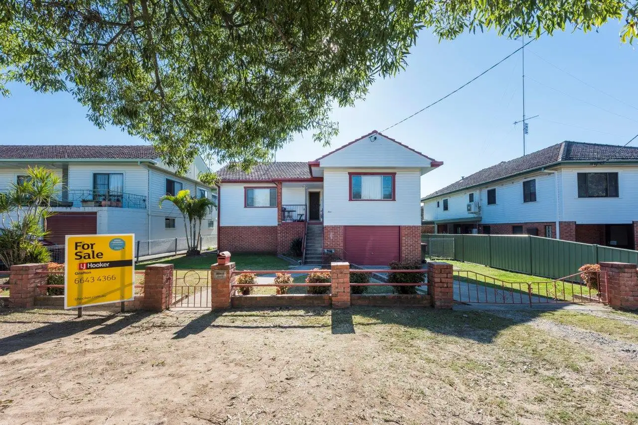 Main view of Homely house listing, 4 Robinson Avenue, Grafton NSW 2460