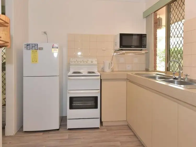 Seventh view of Homely unit listing, 4/8 Turf Court, Greenmount WA 6056