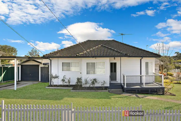 2 Yuruga Avenue, Doonside NSW 2767