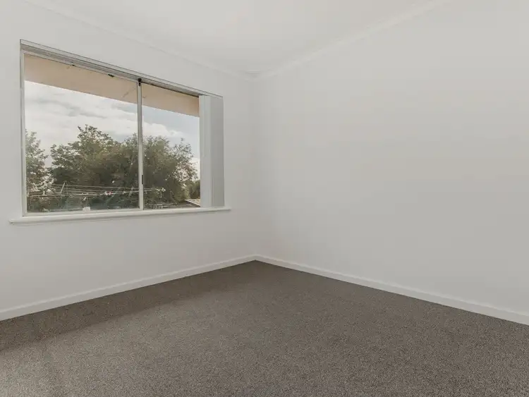 Seventh view of Homely house listing, 20 Inkpen Way, Orelia WA 6167